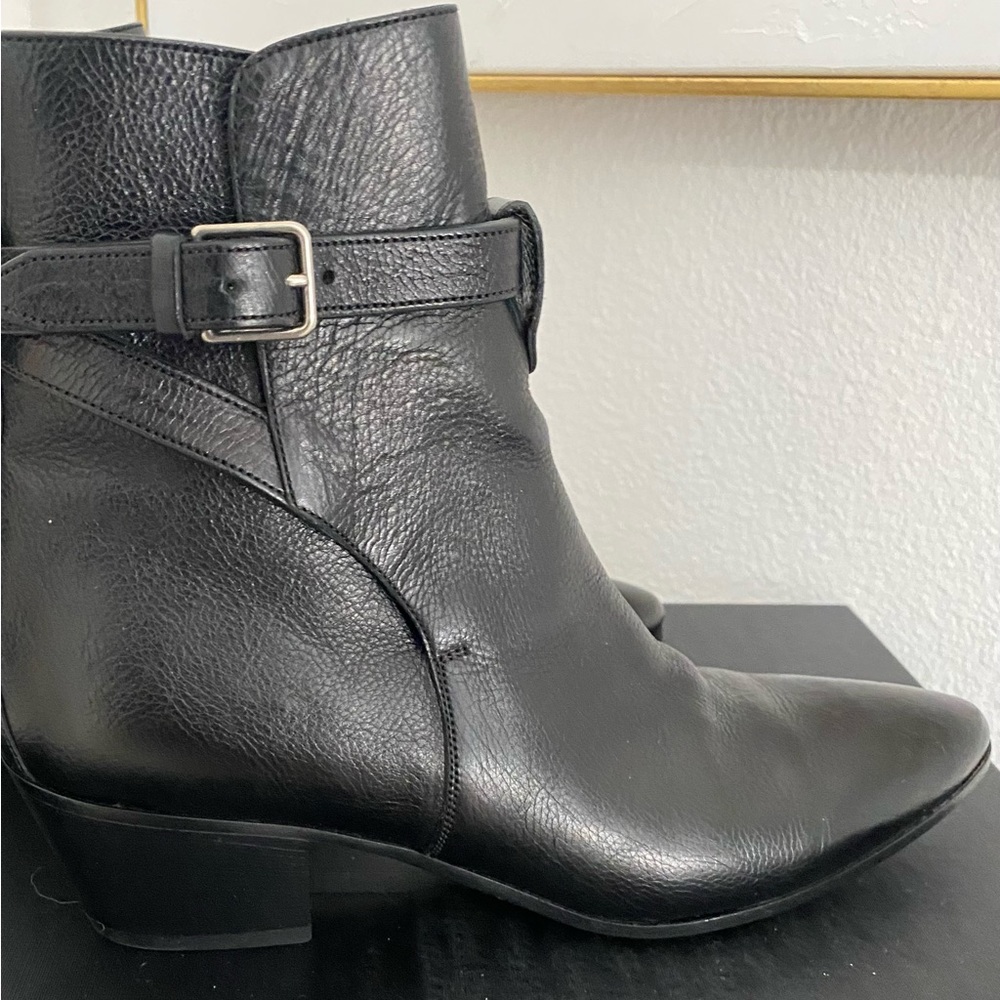 SAINT LAURENT LEATHER BOOTS 39